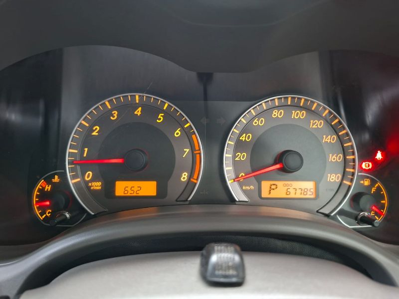 28848  TOYOTA COROLLA AXIO  2011