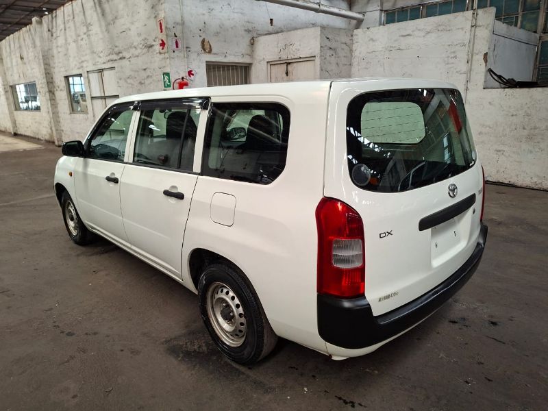  28851  TOYOTA PROBOX  2011  