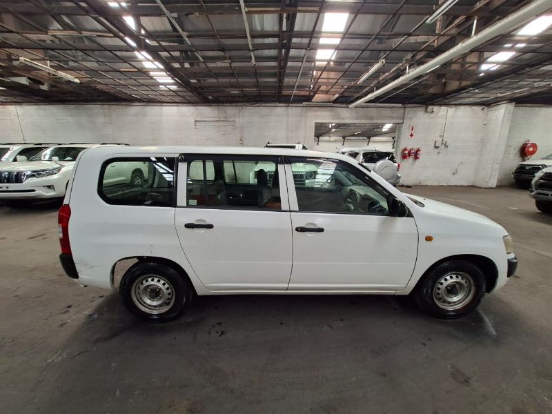  28851  TOYOTA PROBOX  2011  