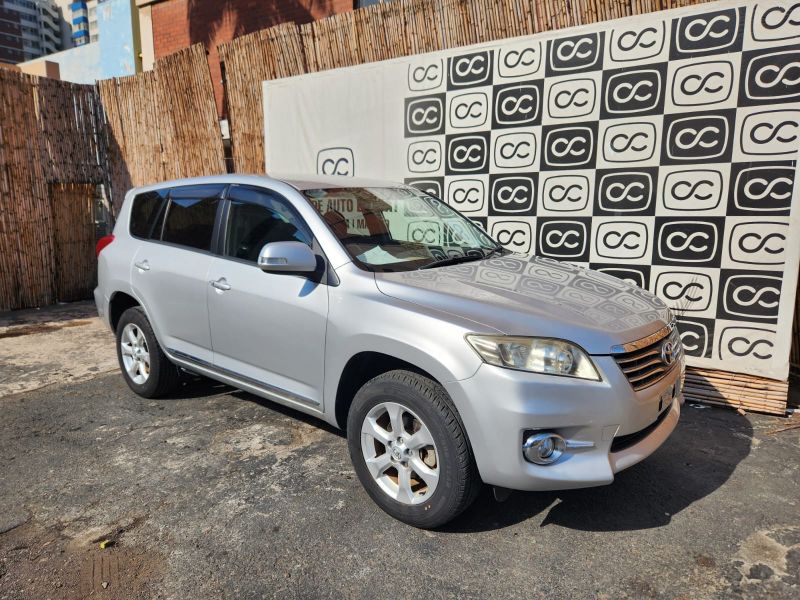  28873  TOYOTA VANGUARD  2010  