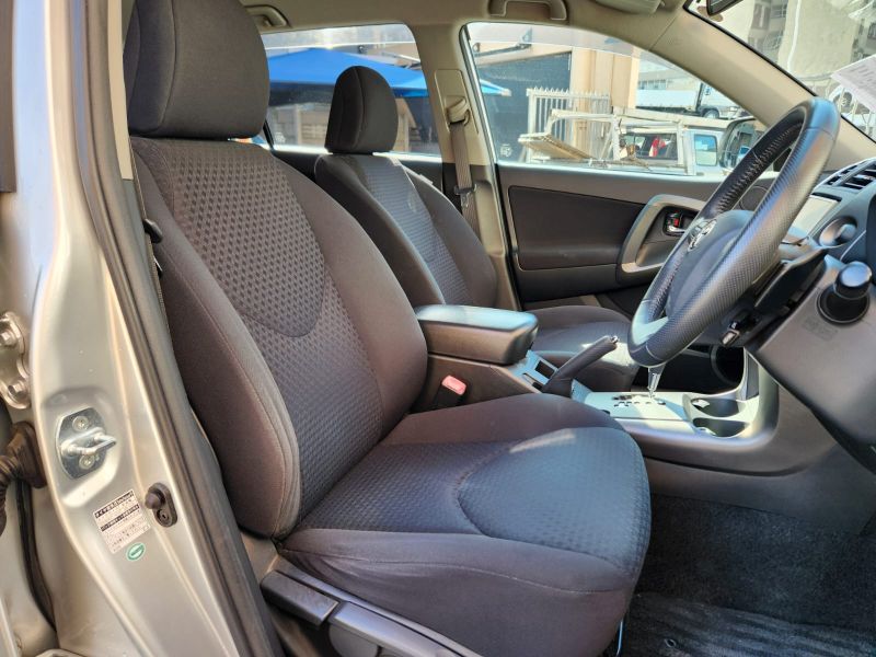  28873  TOYOTA VANGUARD  2010  