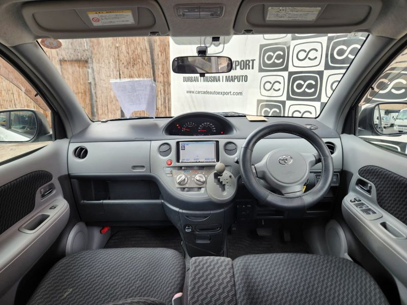  28890  TOYOTA SIENTA  2010  