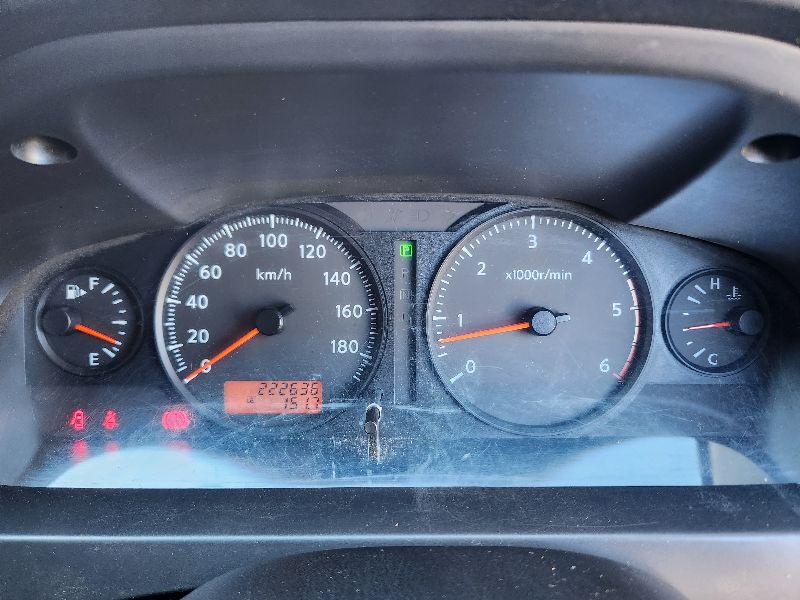  28925  NISSAN CARAVAN  2010  