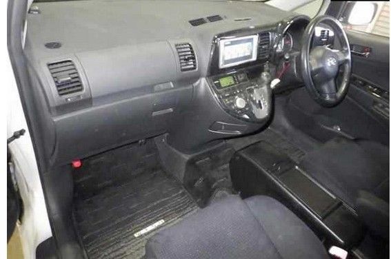  28931  TOYOTA WISH  2007  