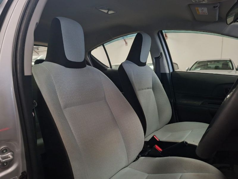 28940 TOYOTA AQUA 2018