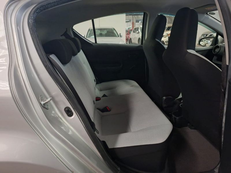 28940 TOYOTA AQUA 2018