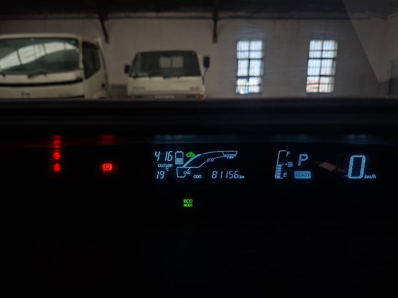 28940 TOYOTA AQUA 2018