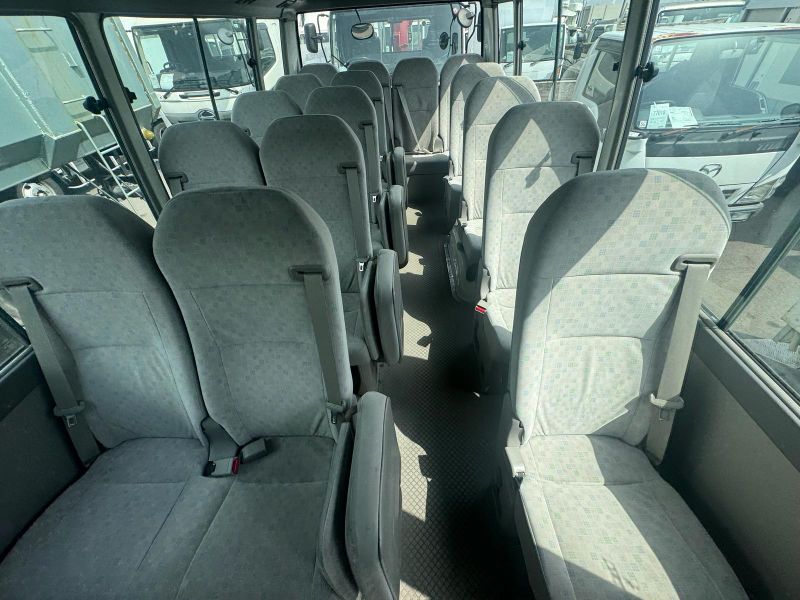  28942  TOYOTA COASTER  2016  
