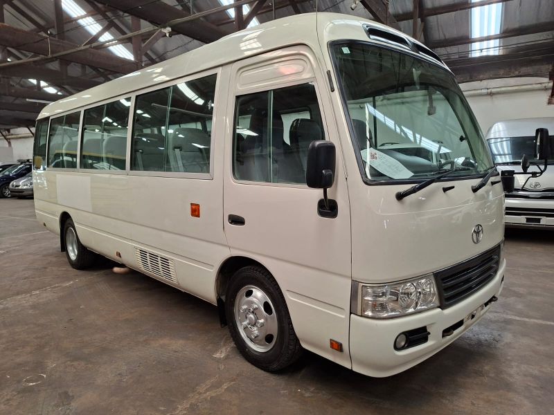  28942  TOYOTA COASTER  2016  
