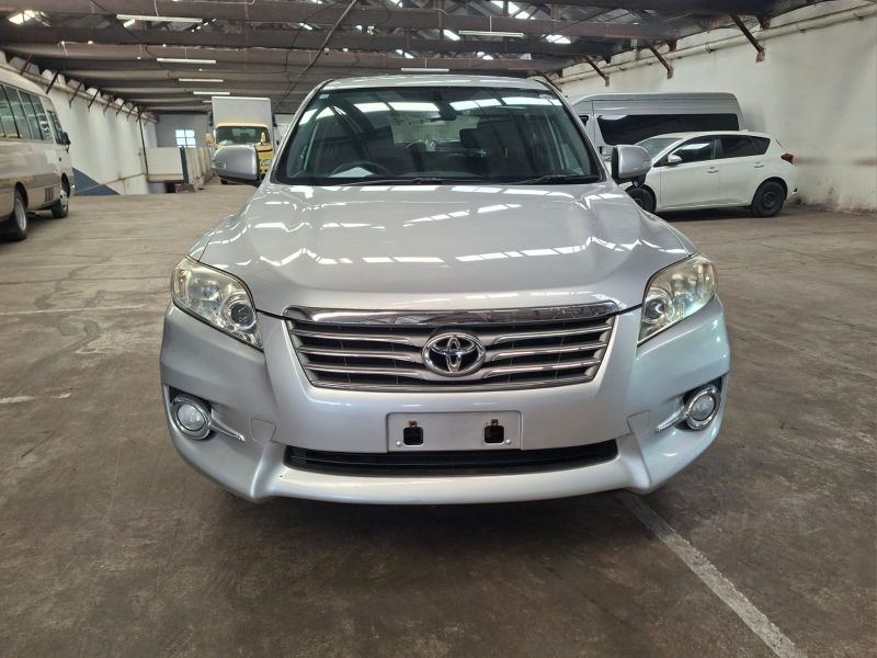 28944 TOYOTA VANGUARD 2010