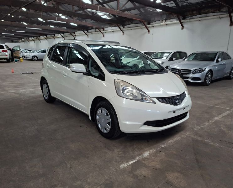  28950  HONDA FIT  2008  