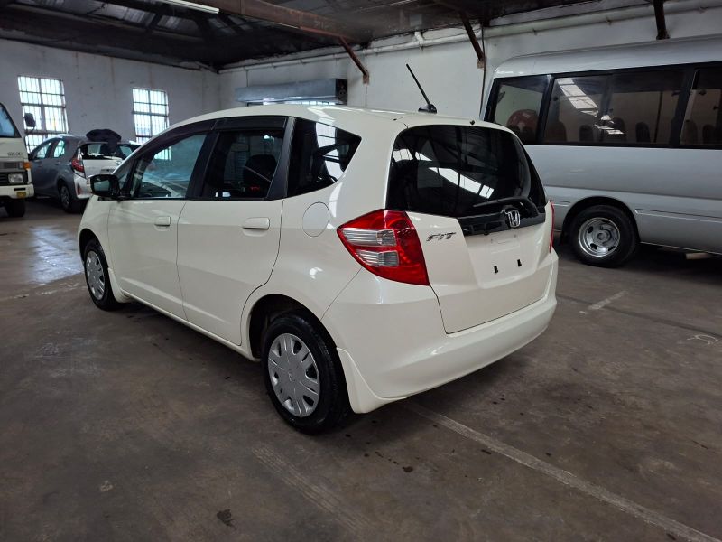  28950  HONDA FIT  2008  