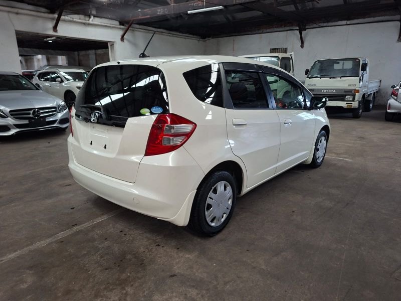  28950  HONDA FIT  2008  
