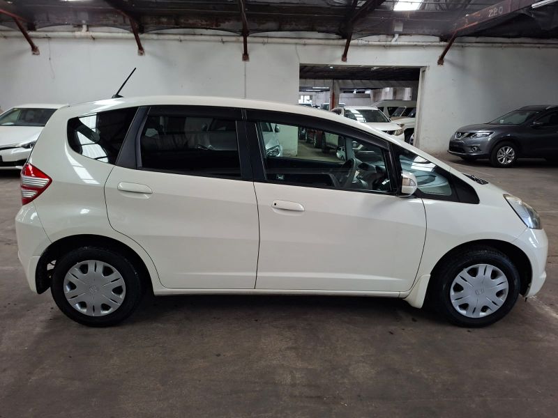  28950  HONDA FIT  2008  