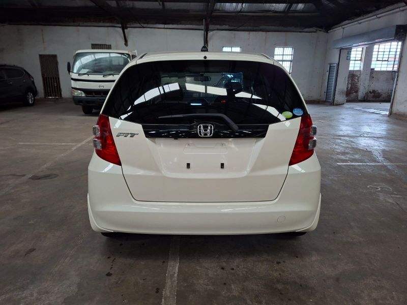  28950  HONDA FIT  2008  
