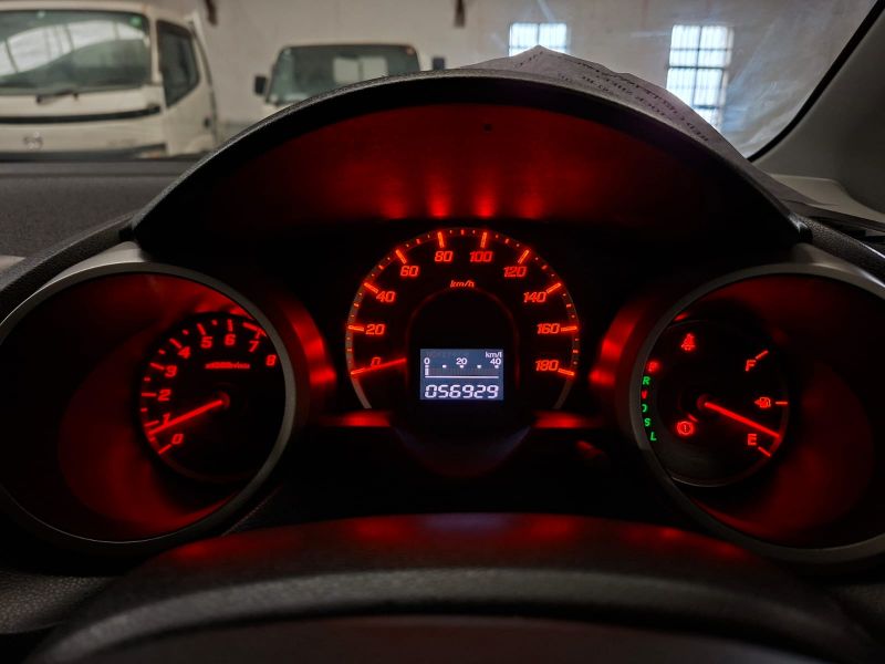  28950  HONDA FIT  2008  