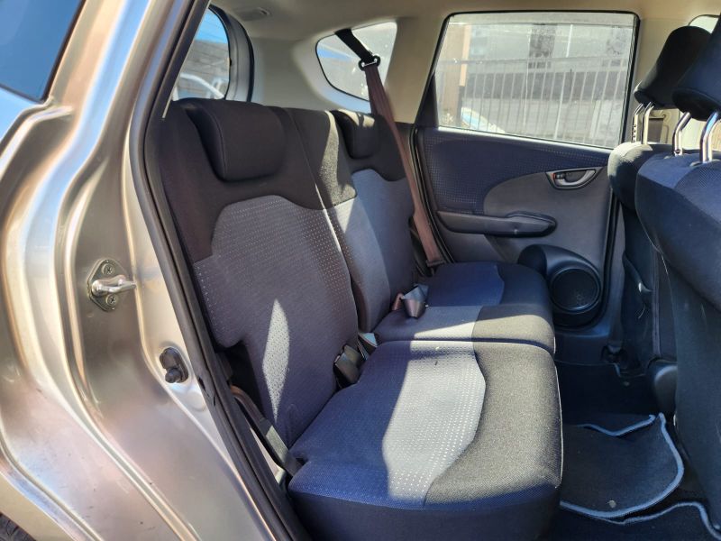  28951  HONDA FIT  2010  