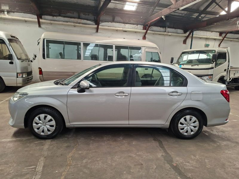 28953  TOYOTA COROLLA AXIO  2017