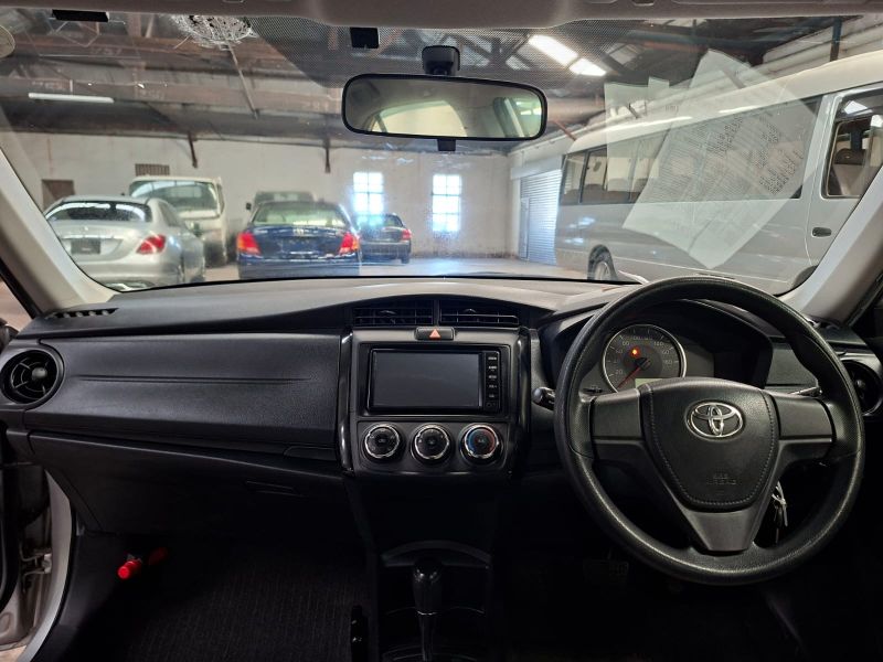 28953  TOYOTA COROLLA AXIO  2017