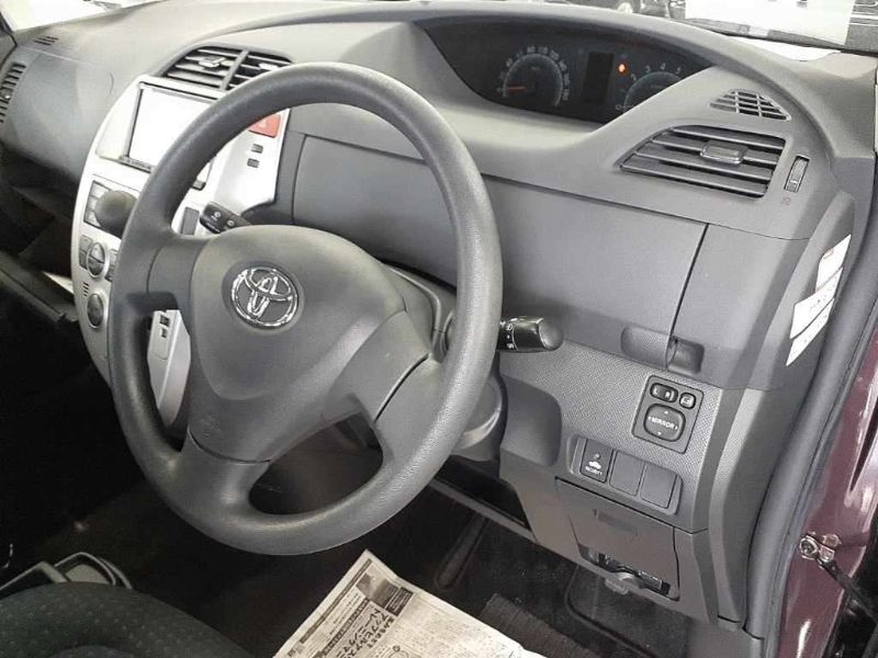 28955  TOYOTA RACTIS  2010  