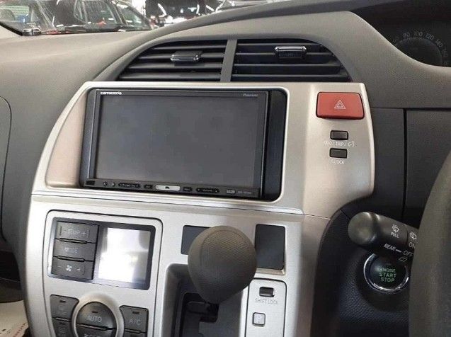  28955  TOYOTA RACTIS  2010  