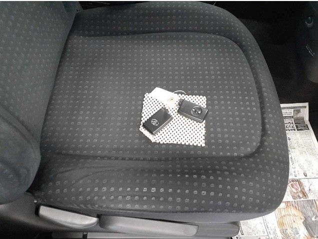  28955  TOYOTA RACTIS  2010  