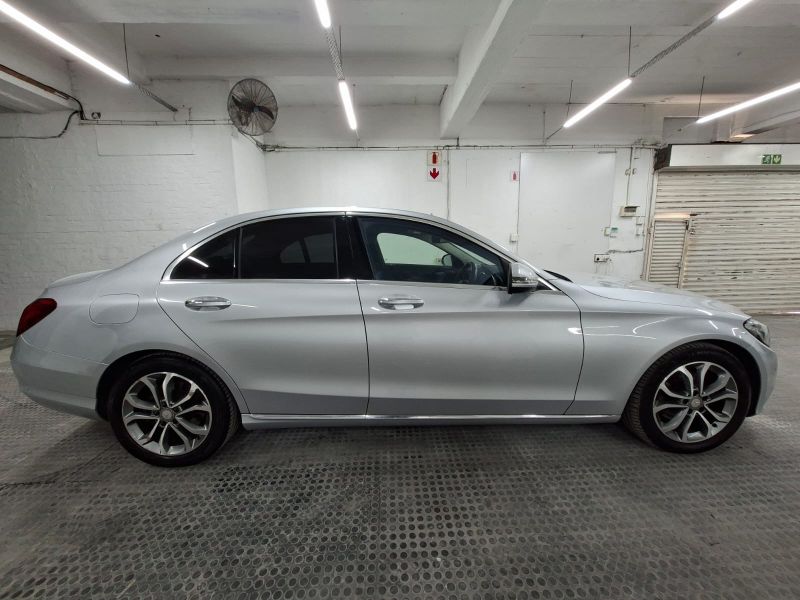  28962  MERCEDES BENZ C200  2016  