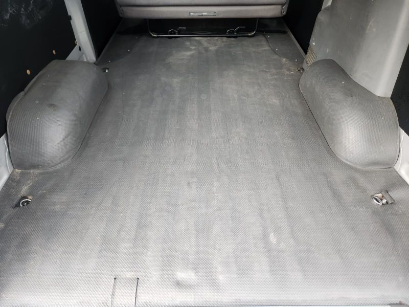  28964  TOYOTA HIACE  2004  