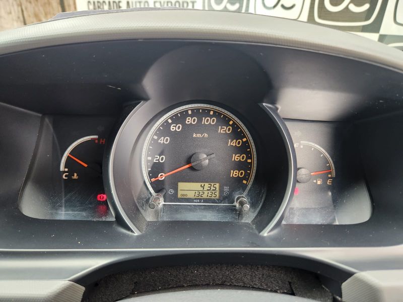  28964  TOYOTA HIACE  2004  