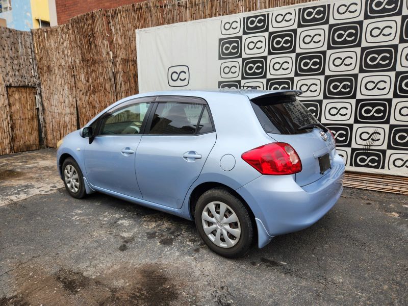 28965  TOYOTA AURIS  2007