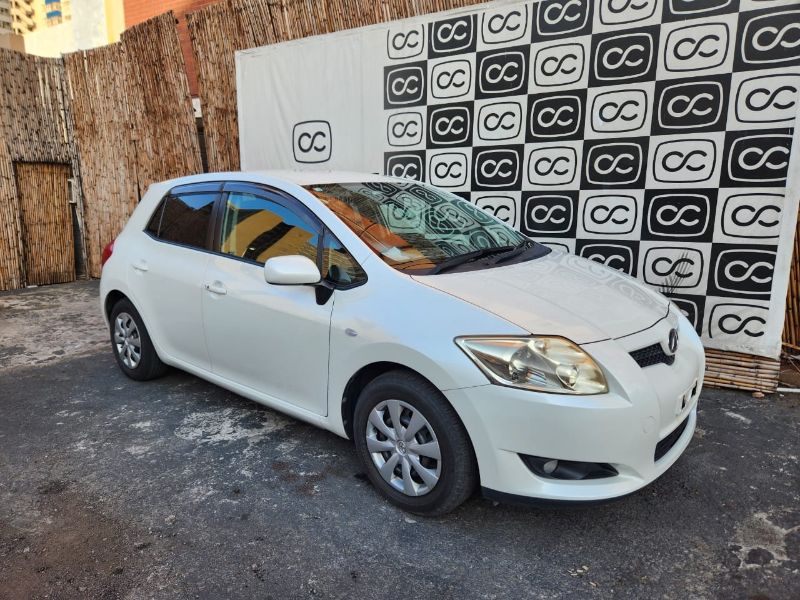 28968  TOYOTA AURIS  2008