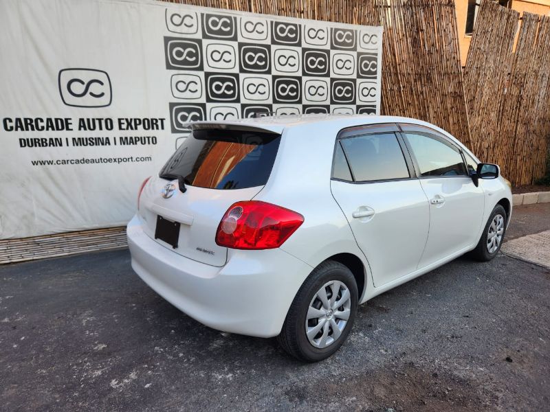 28968  TOYOTA AURIS  2008