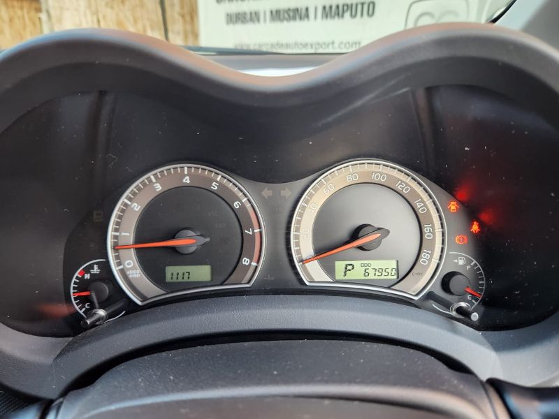 28968  TOYOTA AURIS  2008