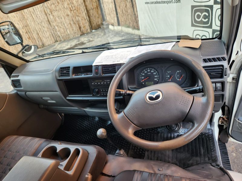  28971  MAZDA BONGO  2016  