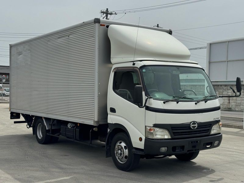 29000 HINO DUTRO 2008