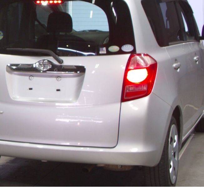  29002  TOYOTA RACTIS  2005  