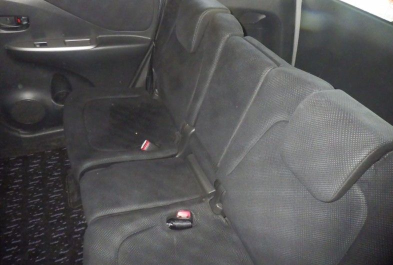  29002  TOYOTA RACTIS  2005  