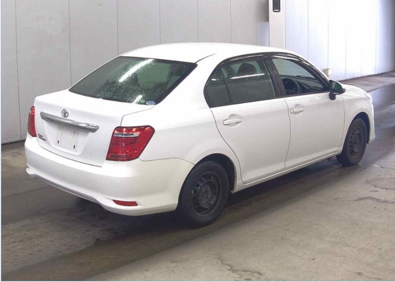  29015  TOYOTA COROLLA AXIO  2016  