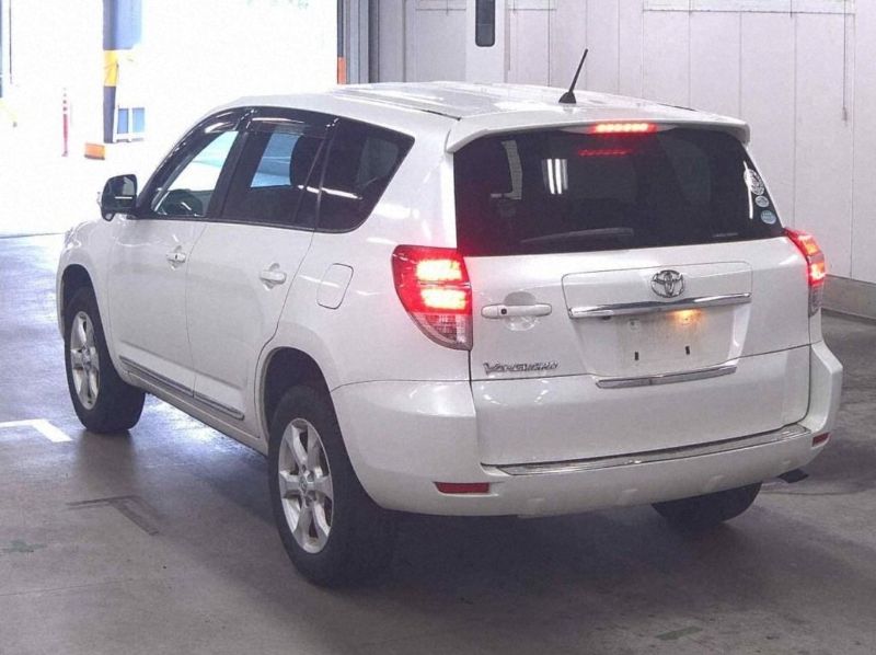  29023  TOYOTA VANGUARD  2010  