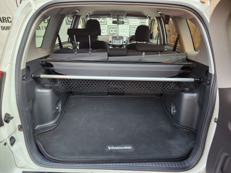  29023  TOYOTA VANGUARD  2010  