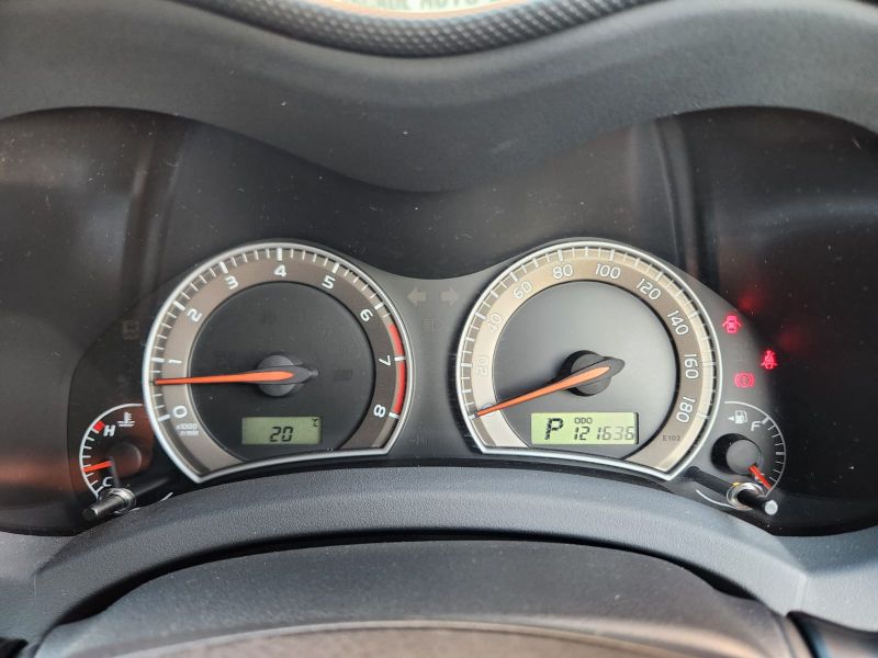  29024  TOYOTA AURIS  2010  