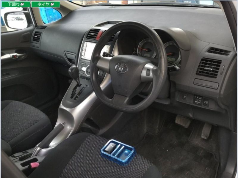  29025  TOYOTA AURIS  2010  