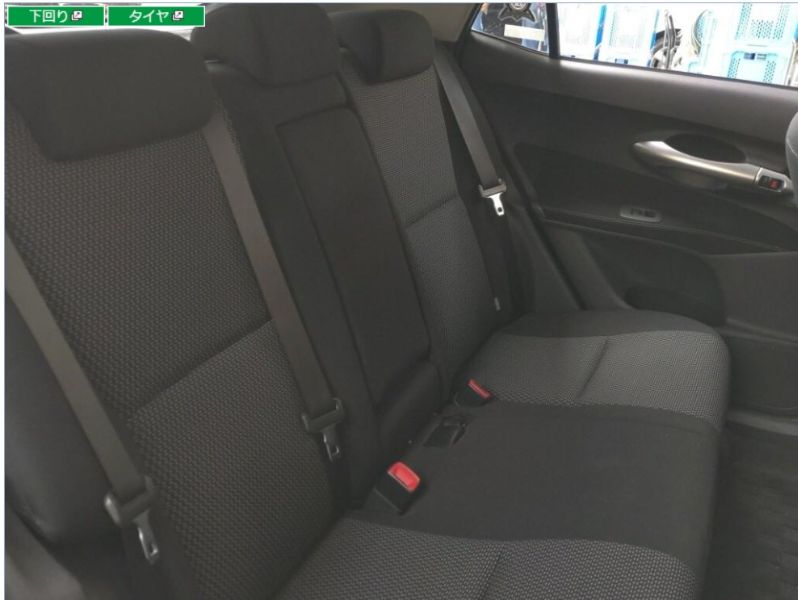  29025  TOYOTA AURIS  2010  