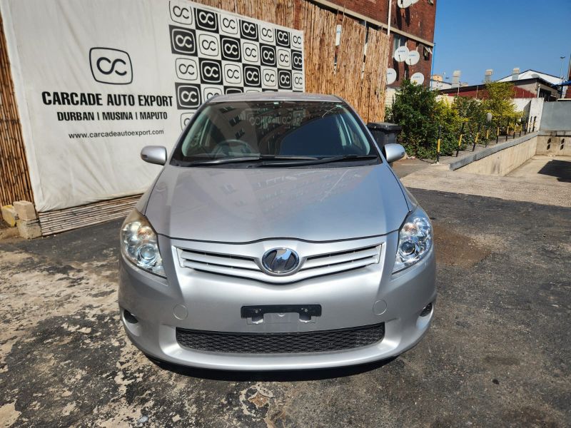 29025 TOYOTA AURIS 2010 