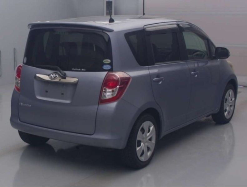  29041  TOYOTA RACTIS  2010  