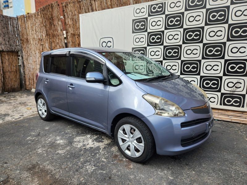  29041  TOYOTA RACTIS  2010  