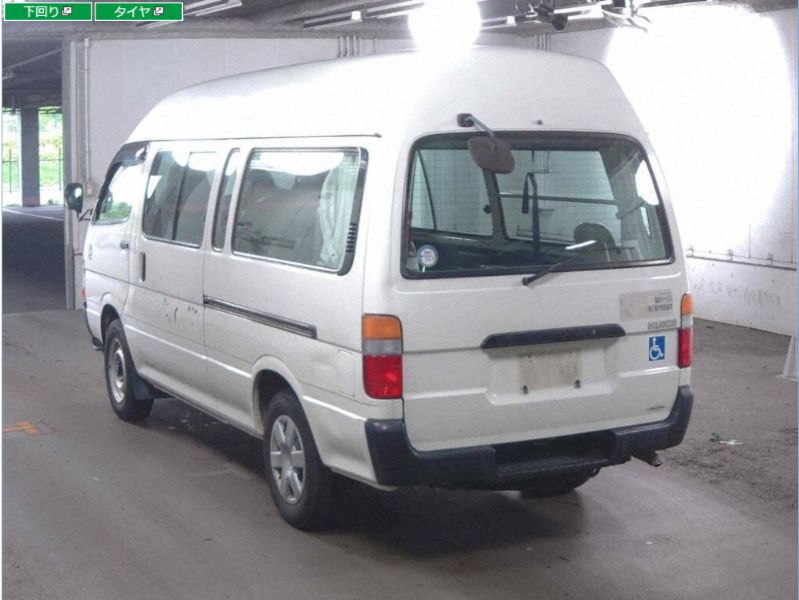  29047  TOYOTA HIACE  2003  