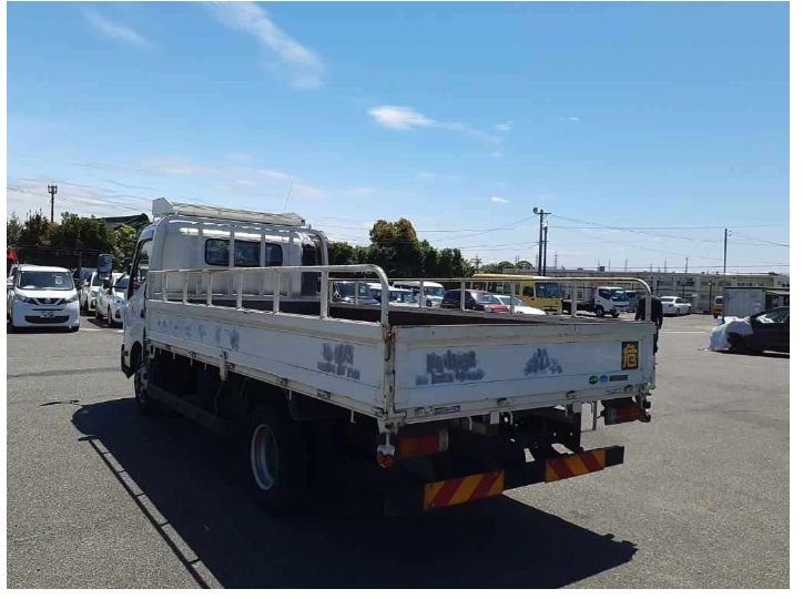  29050  TOYOTA DYNA  2013  