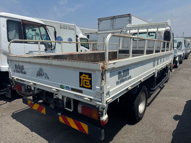  29050  TOYOTA DYNA  2013  