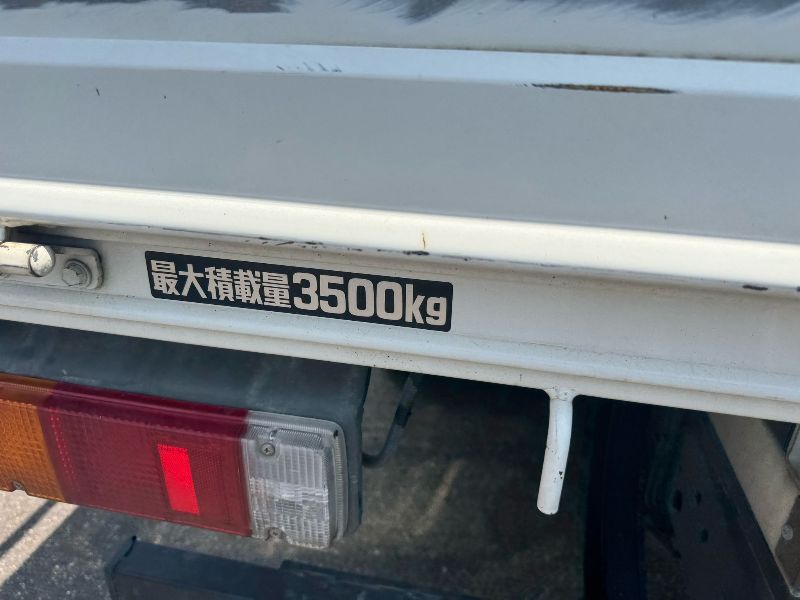  29050  TOYOTA DYNA  2013  